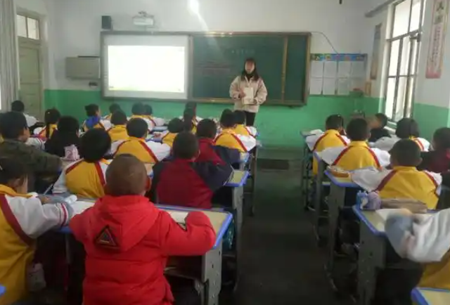 坚持五育并举促进学生全面发展以教育质量的稳步提高人人成才 坚持五育并举促进学生全面发展以教育质量的稳步提高人人成才