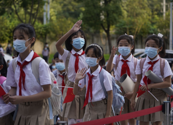 安全意识让学生把握游水技能具备自救能力防止溺水事故 安全意识让学生把握游水技能具备自救能力防止溺水事故