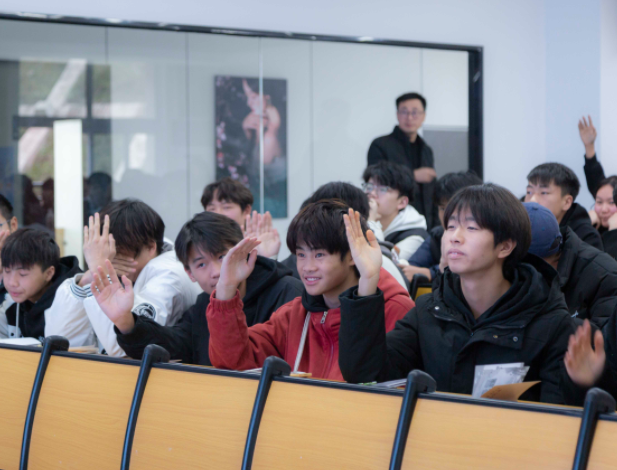 家校社心思干涉机制以减轻学生突发心思危机带来的损害和损失 家校社心思干涉机制以减轻学生突发心思危机带来的损害和损失