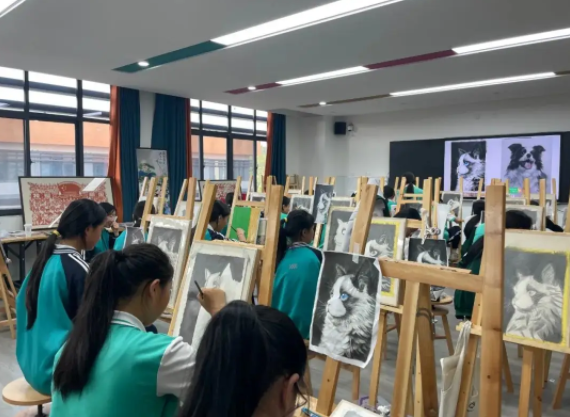 家长对教育质量越来越好家长的教育理念正发生着底子改变 家长对教育质量越来越好家长的教育理念正发生着底子改变