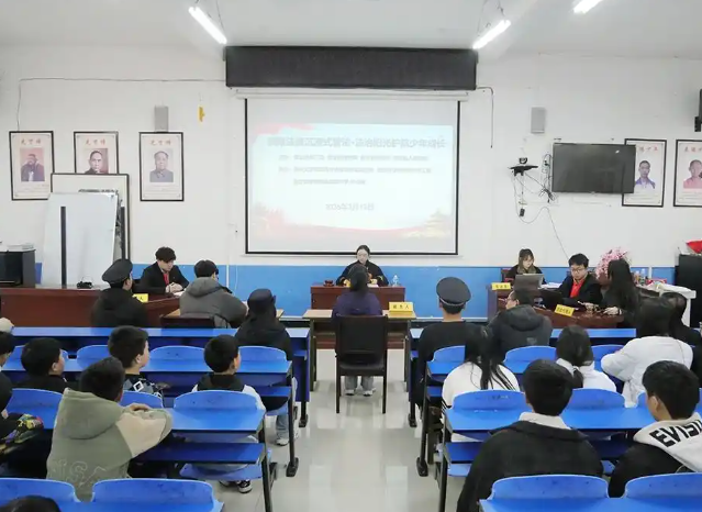 深化提醒了网络陷阱对青少年的潜在